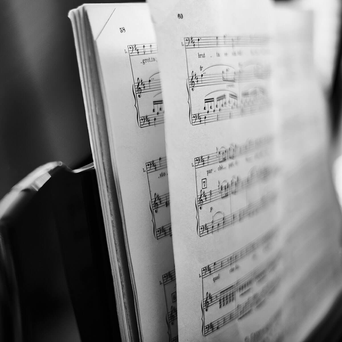 Miklós Rózsas Epic 1959 Film Score for Ben-Hur Wins Oscar